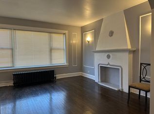 7754 S Colfax Ave #1N, Chicago, IL 60649