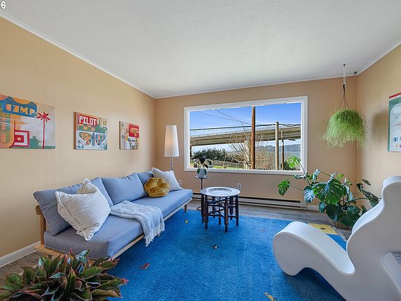 5th image of 301 Alameda Ave