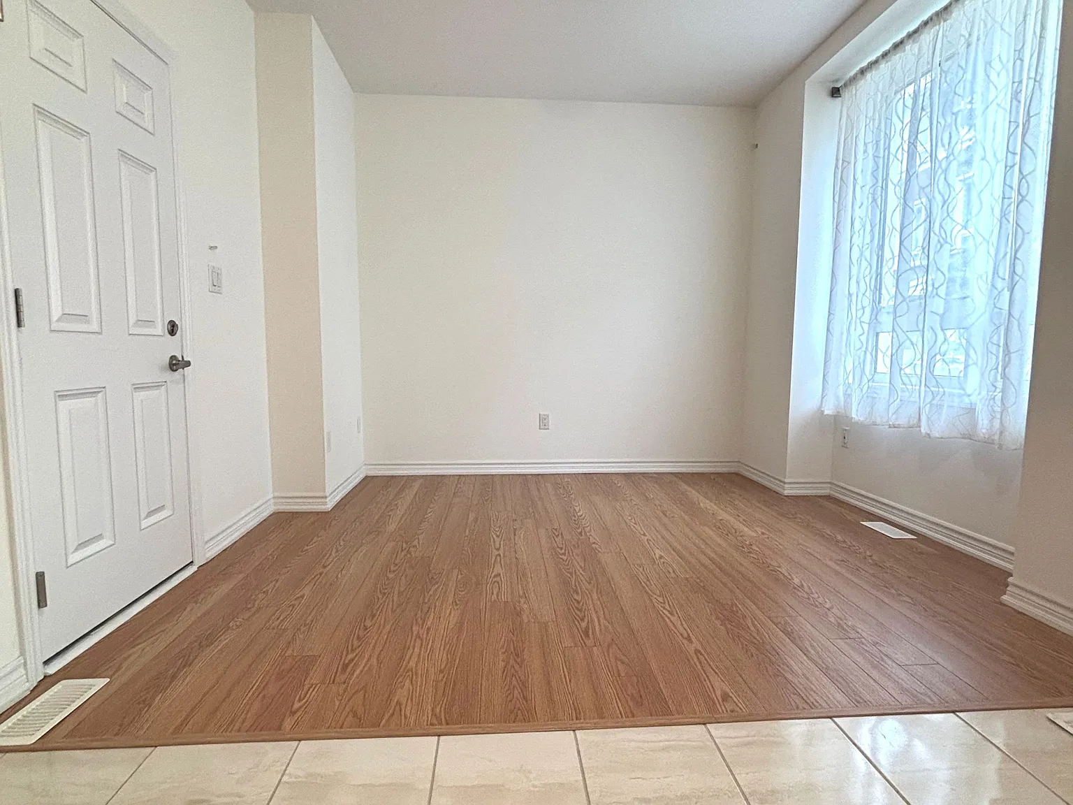 3 bed, $3,150 — Photo 3