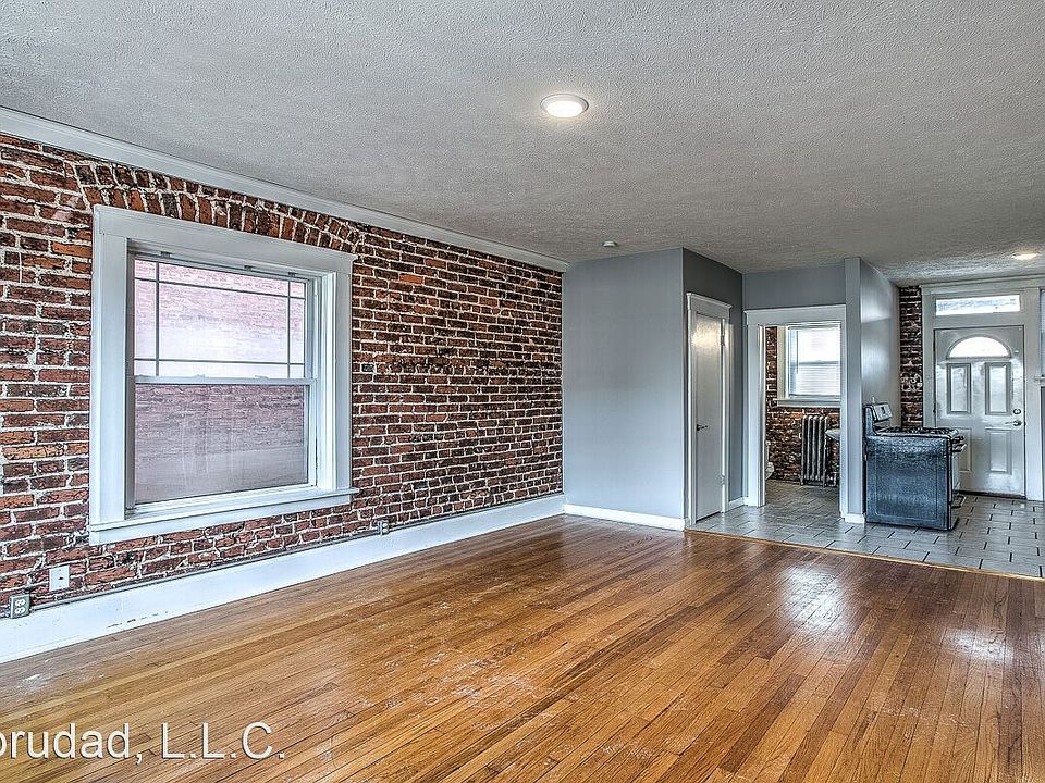 1st image of 317 S 27th Ave #7
