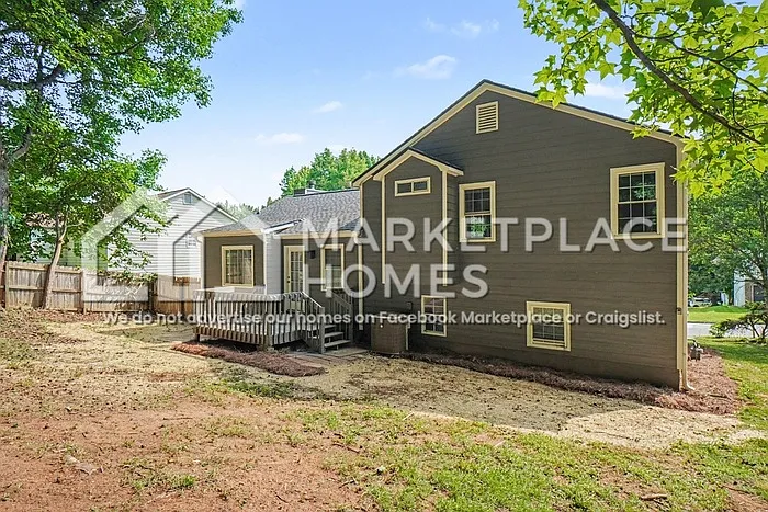 7335 Hunters Ridge Dr — Photo 22