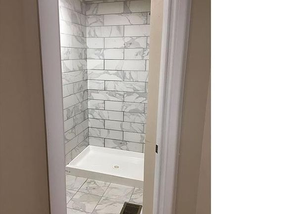 2nd image of 2733 N Oak Park Ave APT 2R