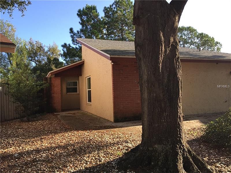 2nd image of 10379 Chadbourne Dr