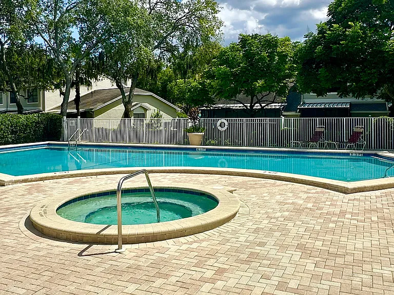 5100 Burchette Rd #2905 — Photo 8