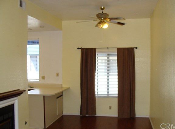 3rd image of 524 Park Shadow Ct