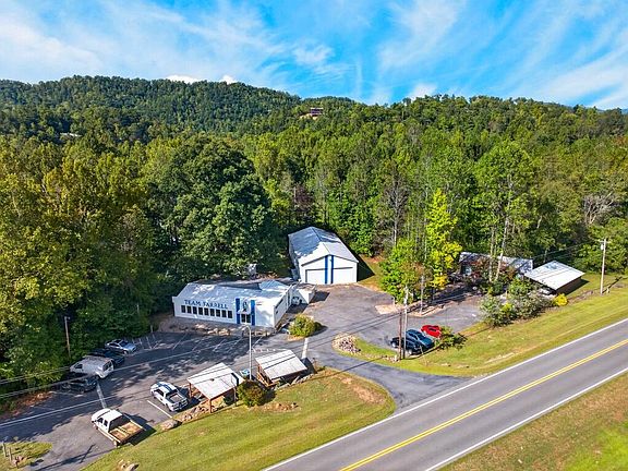 2nd image of 4921 Hooper Hwy