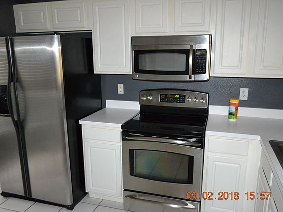 4th image of 1309 Standridge Dr