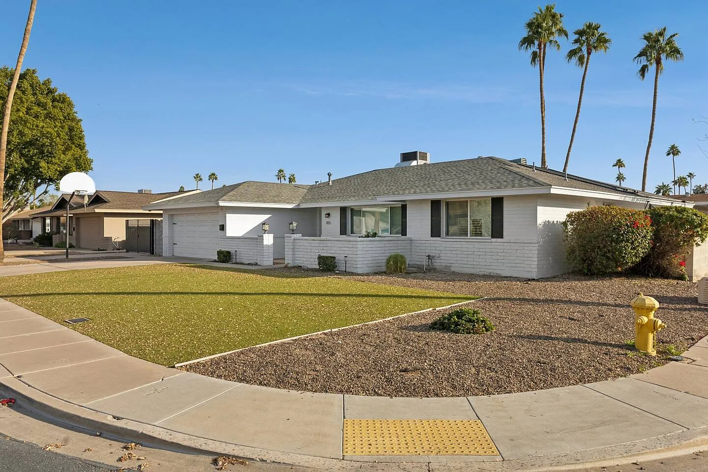 5 bed, $10,500 — Photo 2