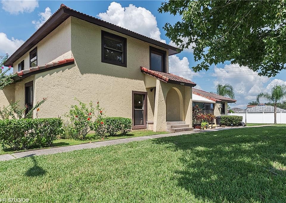 1st image of 400 Hunter Cir