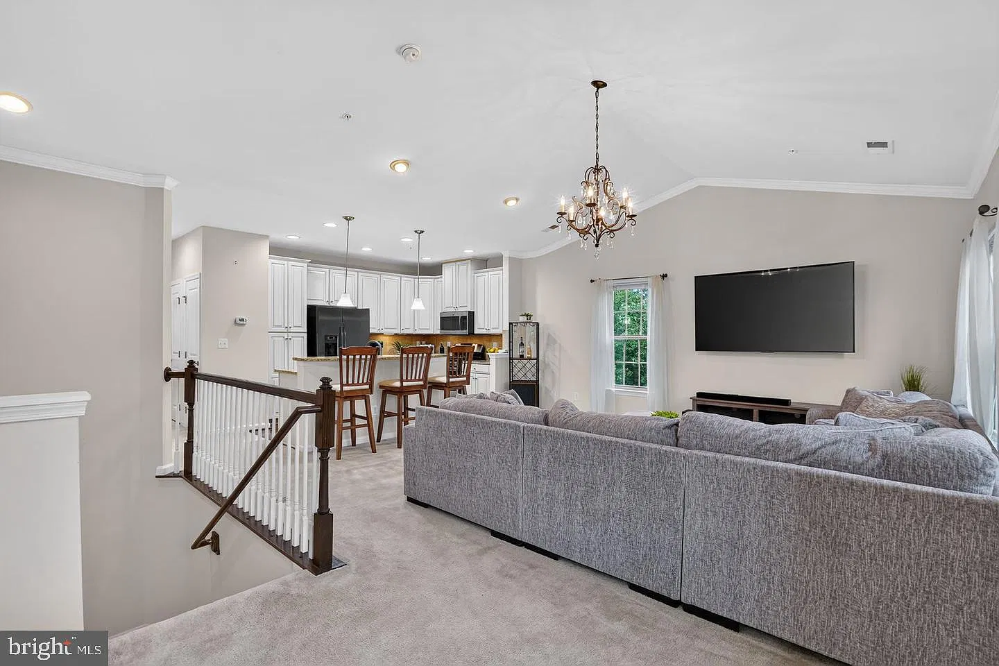 Virginia Manor — Photo 2