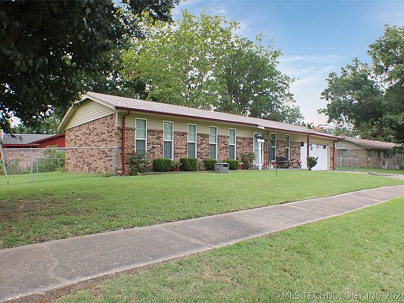 5th image of 1748 Southridge Dr
