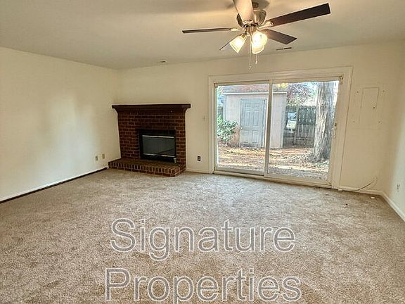 3rd image of 2501 Reagan Ave