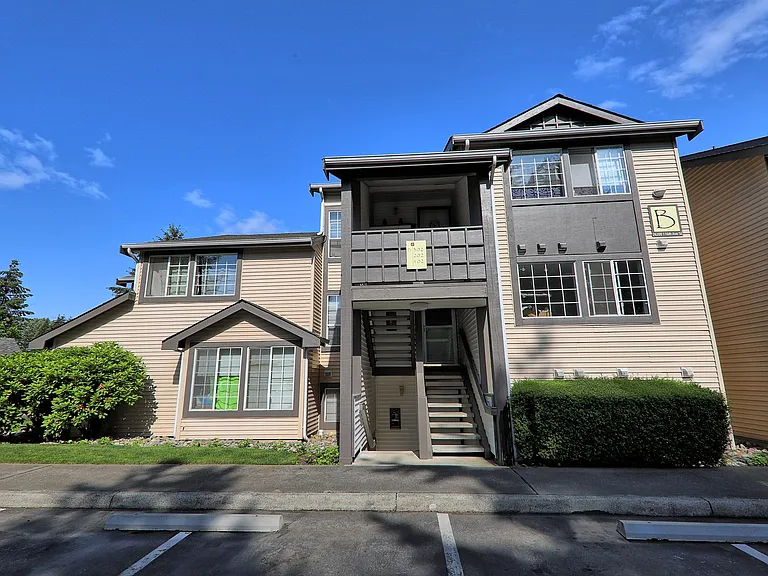 26209 116th Ave SE #B102 — Photo 3