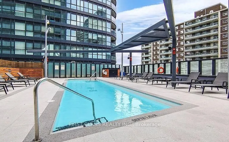 575 Bloor St E #2608 — Photo 24