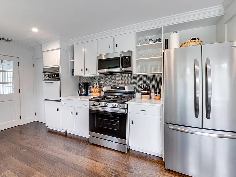 13 McGuirk St — Photo 14