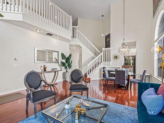 4th image of 1196 NW 117th Avenue