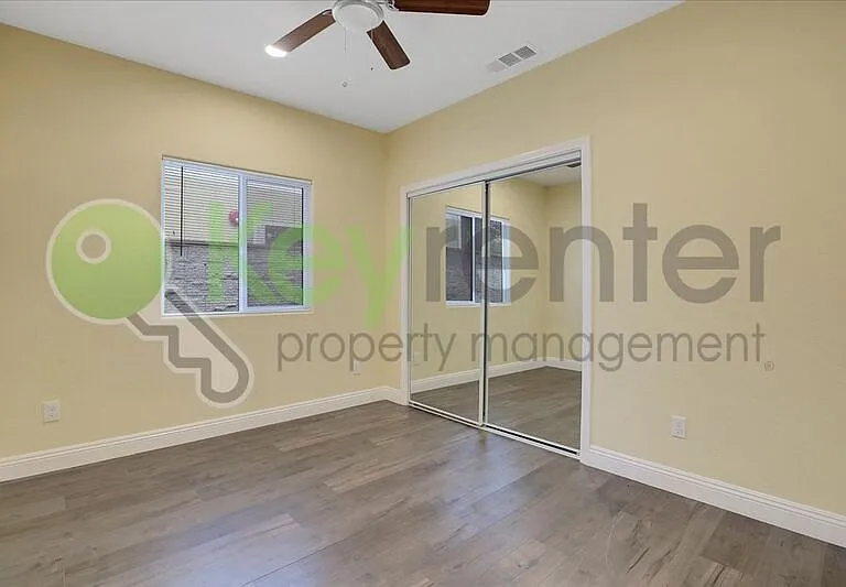 4015 May St — Photo 12