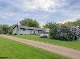 29926 210th St, Isle, MN 56342