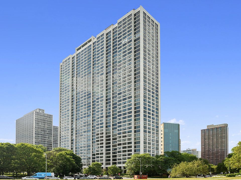 1st image of 2800 N Lake Shore Dr APT 3010