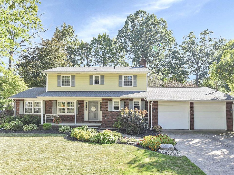 1st image of 4861 Woodview Dr