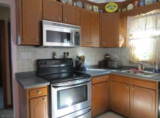 218 Lakeside Blvd, Hopatcong, NJ 07843