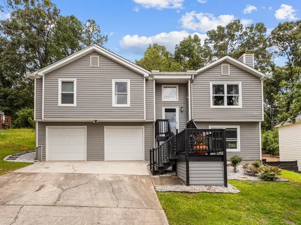5756 Chisolm Trl, Atlanta, GA 30349