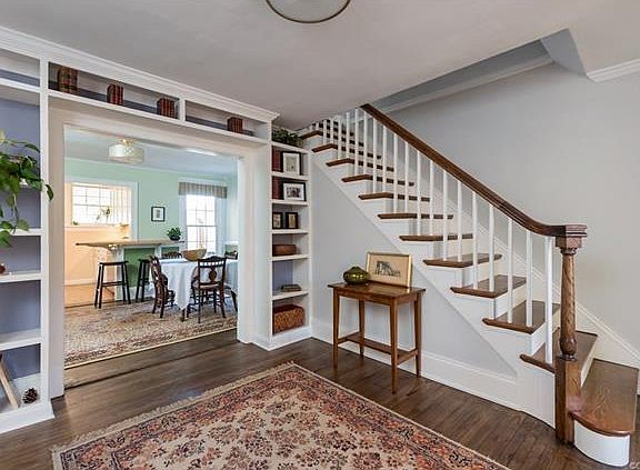 4th image of 2704 Parkwood Ave #0