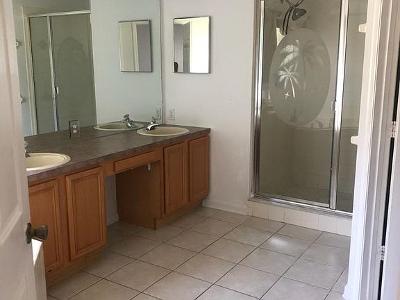 5th image of 3205 Herons Point Cir