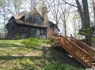 38208 Ridge Rd, Willoughby, OH 44094