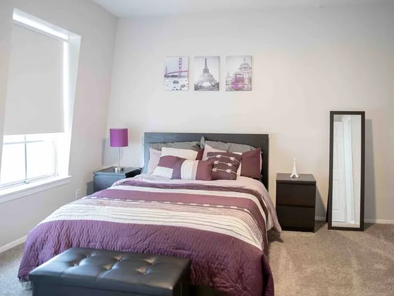 Bedroom 2 Full Bed