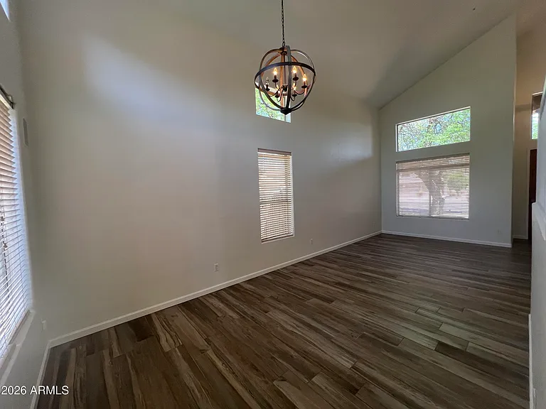10620 E Tierra Buena Ln — Photo 5