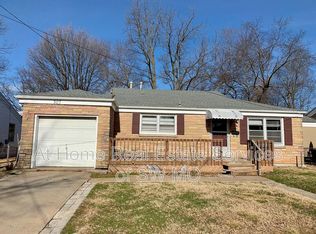 307 W Whiteside St, Springfield, MO 65807