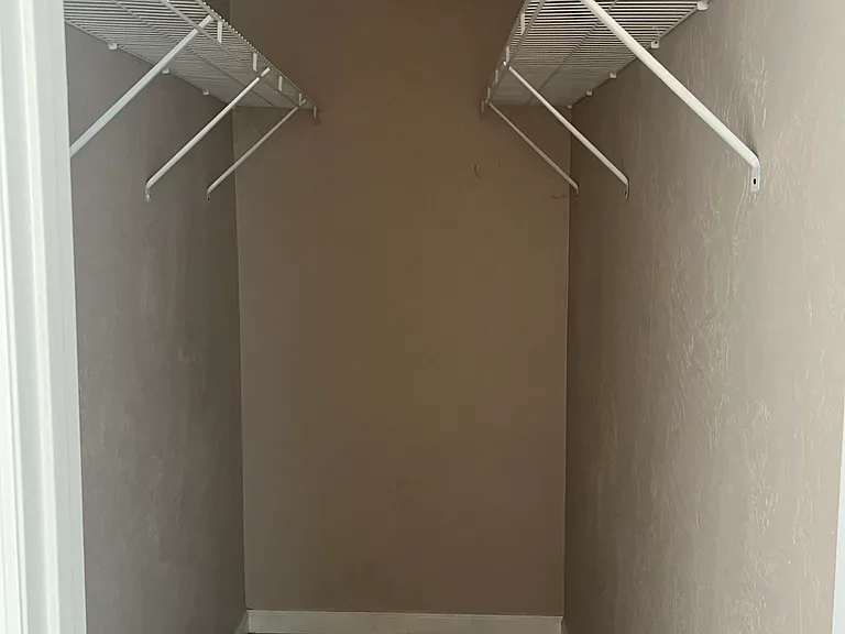 114 E 2nd Ave #1 — Photo 8