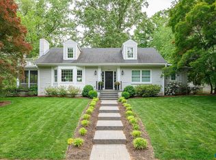 1600 Oxford Rd, Charlottesville, VA 22903