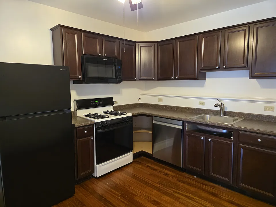 16 S Prospect St