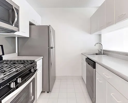 Rented by Compass | media 18