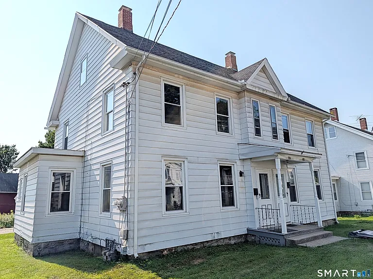 104 Elm St — Photo 1