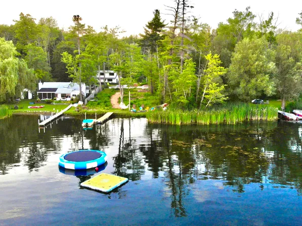 49 Sargent Brook Rd, Lenox, MA 01240