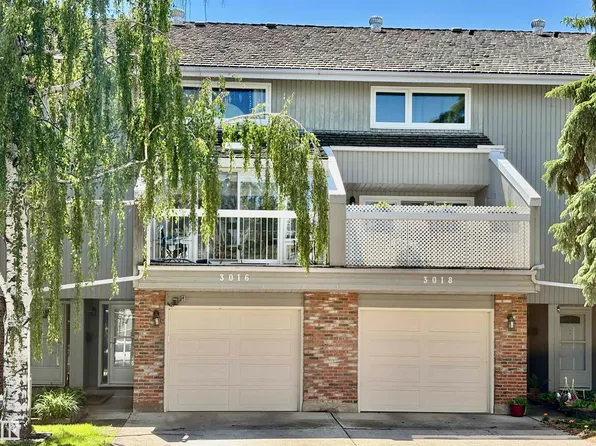 3016 108th St NW, Edmonton, AB T6J 3S6