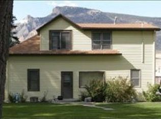 19 Bartlett Ln, Cody, WY 82414
