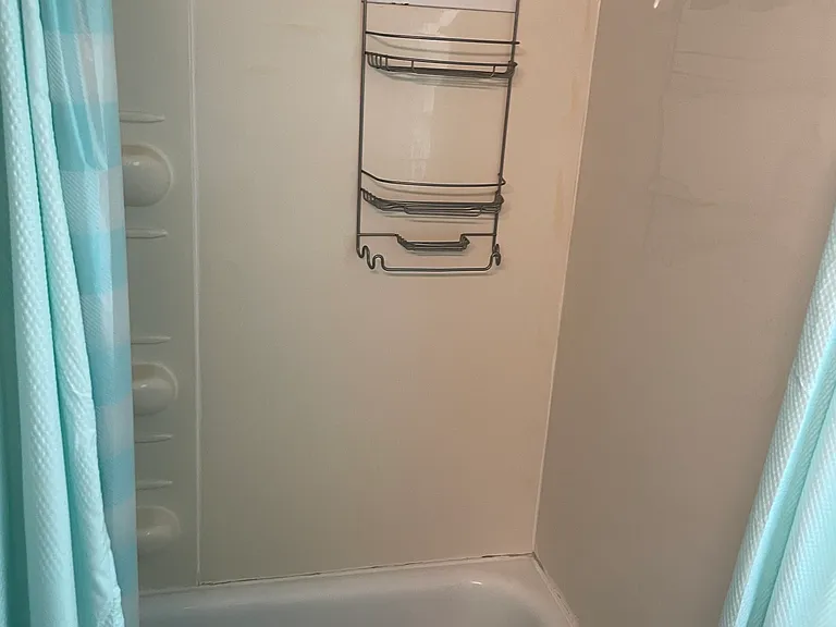 106 N Scott St — Photo 9