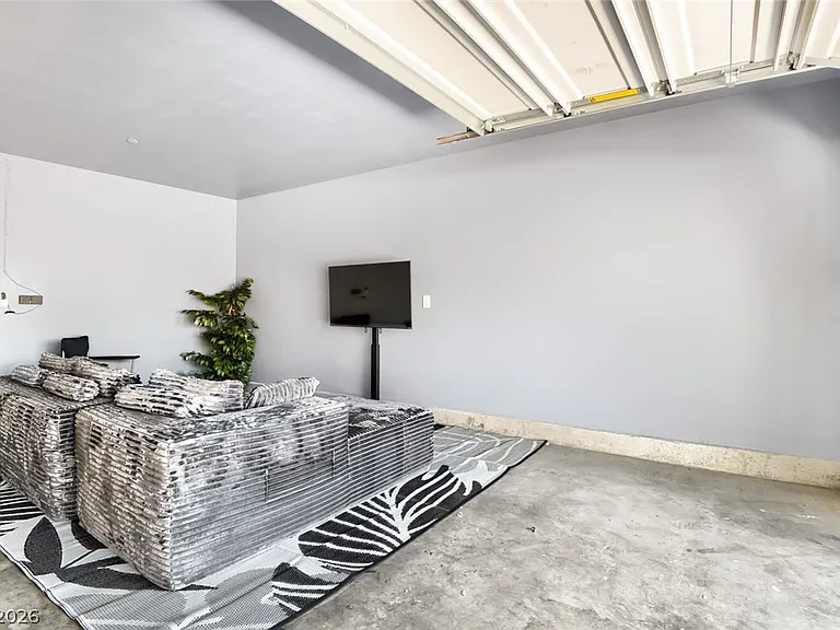 5109 Steep Cliffs Ave — Photo 12