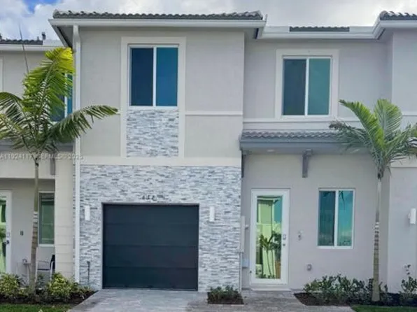632 SE 14th Ct, Homestead, FL 33034