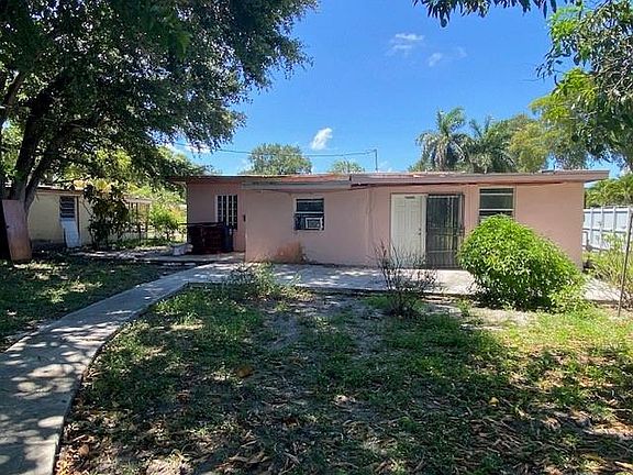 3rd image of 755 NE 140th Street