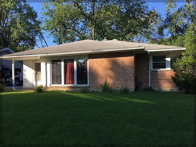 270 Sangamon St photo 1