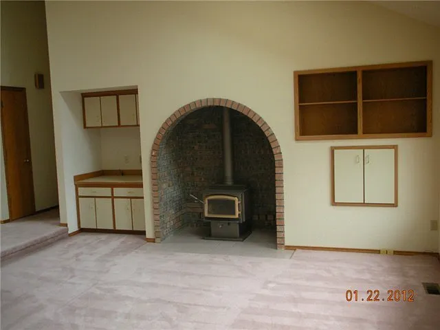 Spacious Home With Sunroom — Photo 2