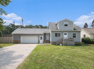 2361 Norman Ave, Norton Shores, MI 49441