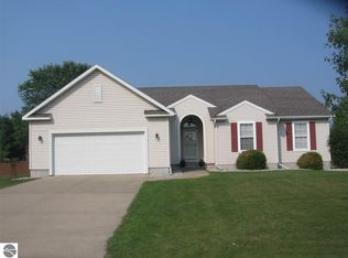 1032 Stoney Creek Ln, Mount Pleasant, MI 48858