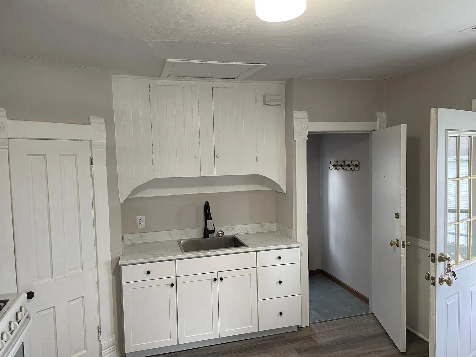 2 bed, 800 sqft, $1,200 — Photo 4