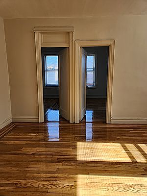 1st image of 1312 Oakley St Floor 2